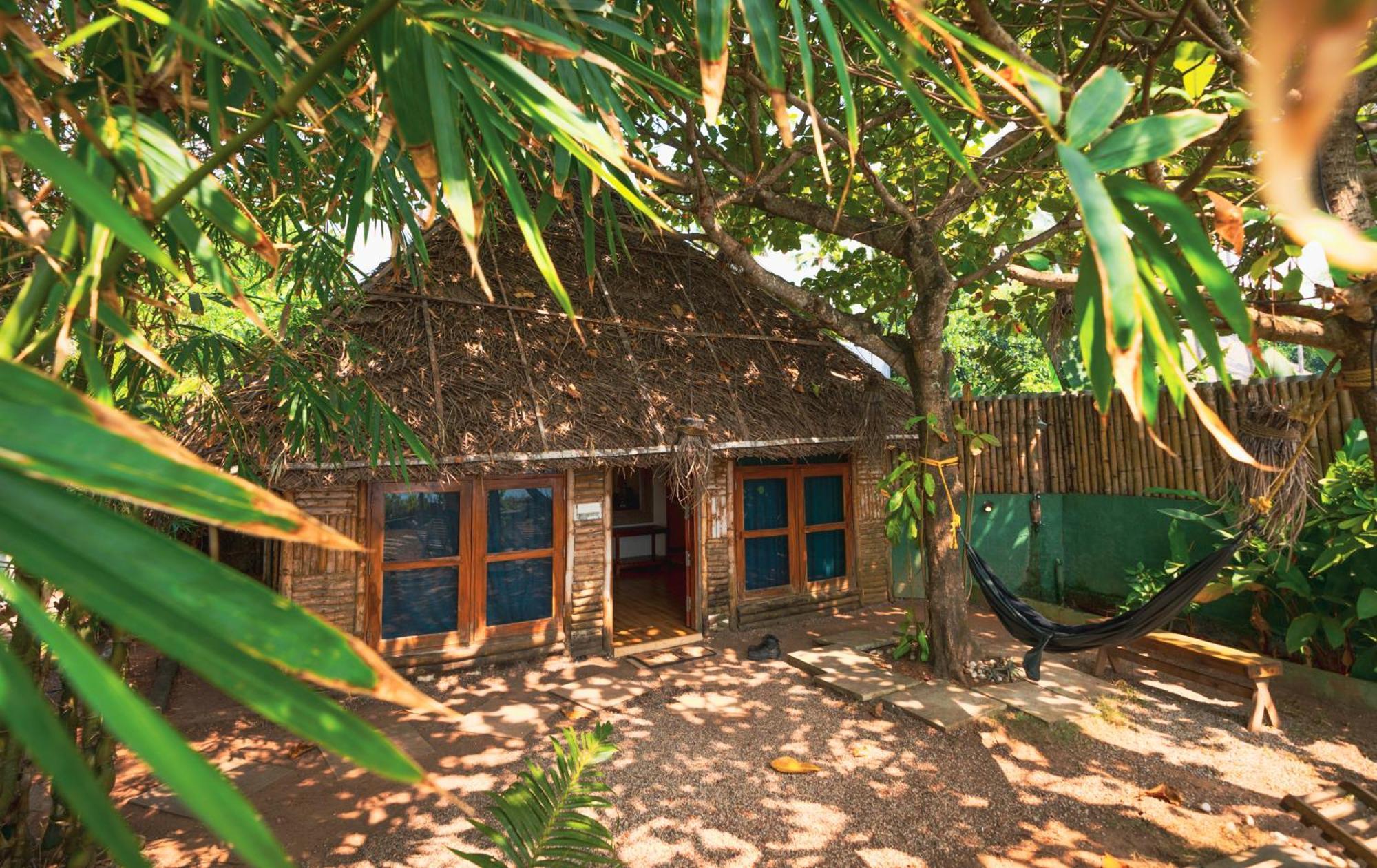 Bed and Breakfast Nidra By Sarwaa à Varkala Extérieur photo